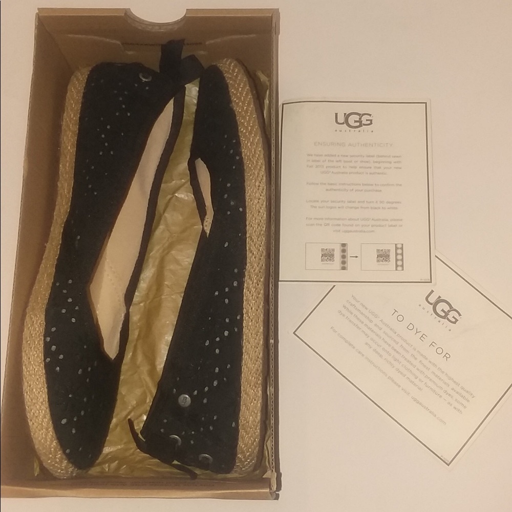 UGG Flats